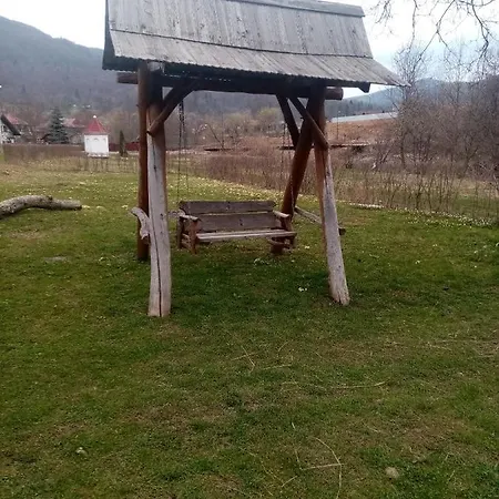 Hébergement de vacances федорчуків за рікою1