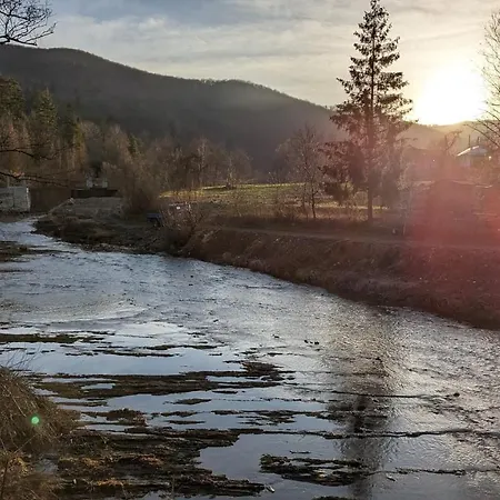 федорчуків за рікою1 *